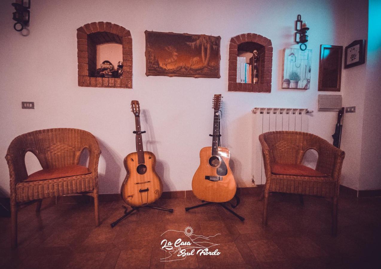 La Casa Sul Fiordo Lago Del Turano Paganico Sabino Bagian luar foto